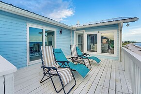 Alligator Point Beachfront Home w/ Private Hot Tub