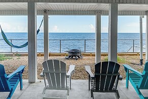 Alligator Point Beachfront Home w/ Private Hot Tub
