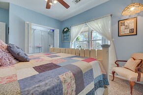 Peaceful Cameron Getaway ~ 5 Mi to Poteau!