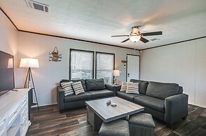 Sunset Cove Lakefront Rental w/ Private Dock!