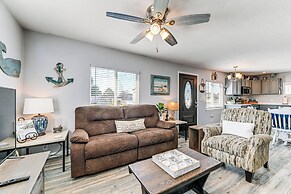 Updated Home 2 Mi to Beach in Crescent City!