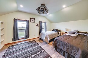 Charming Tonica Farmhouse w/ Private Yard!