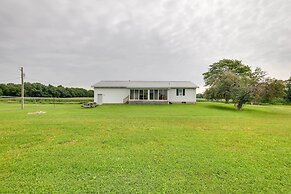 Shiloh Vacation Rental w/ 2 Screened Porches!