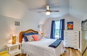 3 Mi to Silver Springs State Park: Home w/ Grill!