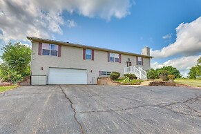 Chic Apple River Escape w/ Fire Pit!