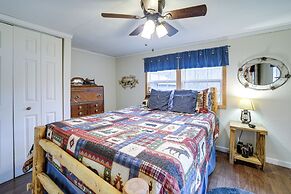 Cozy Waynesville Home w/ Porch by Blue Ridge Pkwy