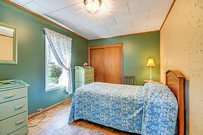 Waterfall Wonderland: Home w/ Fire Pit in Newfield