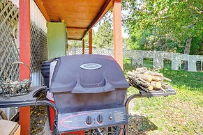 Waterfall Wonderland: Home w/ Fire Pit in Newfield