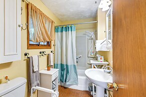 Waterfall Wonderland: Home w/ Fire Pit in Newfield