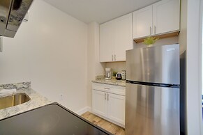 Bright Gadsden Apartment ~ 10 Mi to Dive Land Park