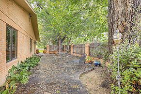 Del Rio Home w/ Large Yard, BBQ + Fireplace!