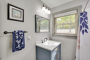 Charming Creedmoor Retreat Near Falls Lake!