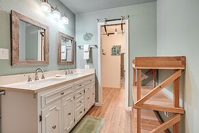 Mtn-view Gem: Deck, Grill & Fire Pit in West Point