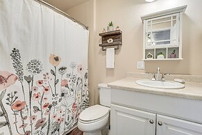 Mtn-view Gem: Deck, Grill & Fire Pit in West Point