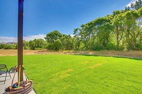 Cub River Canyon Suite w/ Shared Backyard!