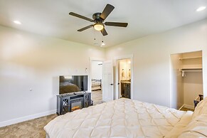 Cub River Canyon Suite w/ Shared Backyard!