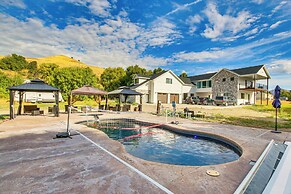 Near Snowmobiling! Preston Sugar Creek Apartment
