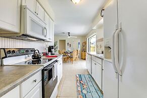 Venice Home w/ Fenced Yard: 4 Mi to Beach!