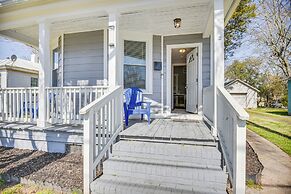 Charming Hampton Home Near Downtown & Beaches!