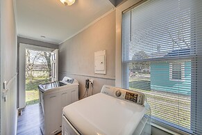 Charming Hampton Home Near Downtown & Beaches!