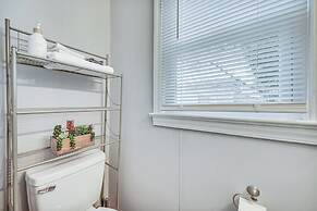 Charming Hampton Home Near Downtown & Beaches!