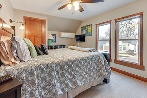 Cozy Clear Lake Home - Walk to Town & Boat Dock!