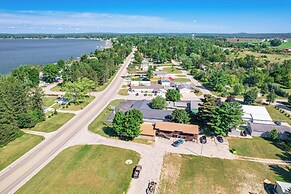 Lake City Studio: Walk to Engelwood Beach & Town