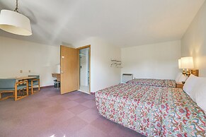 Lake City Studio: Walk to Engelwood Beach & Town