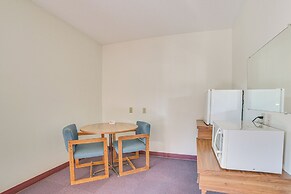 Lake City Studio: Walk to Engelwood Beach & Town