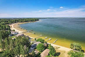 Lake City Studio: Walk to Engelwood Beach & Town