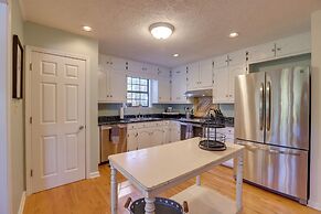 Lakefront Lineville Retreat w/ Private Dock!