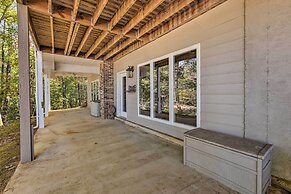 Lakefront Lineville Retreat w/ Private Dock!