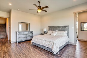 Elegant 'sunset Meadow Ranch' in Texas w/ Hot Tub