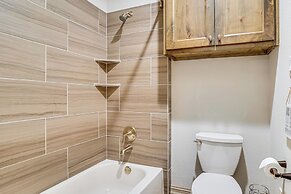 Elegant 'sunset Meadow Ranch' in Texas w/ Hot Tub