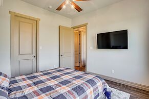 Elegant 'sunset Meadow Ranch' in Texas w/ Hot Tub