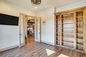 Elegant 'sunset Meadow Ranch' in Texas w/ Hot Tub