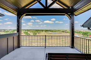 Elegant 'sunset Meadow Ranch' in Texas w/ Hot Tub
