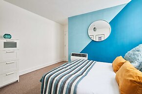 Host Stay Apartment 007