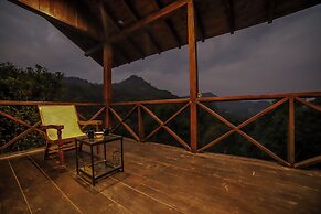 Triptych by Xplore Indo