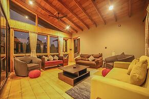 Triptych by Xplore Indo