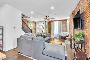 Brikctoria 1100 5 Bedroom Home