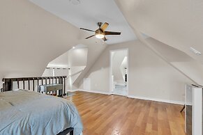 Brikctoria 1102 3 Bedroom Home