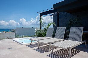 Menesse Studio 1 Bedroom Home