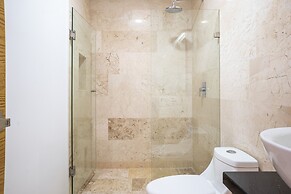 Menesse Studio 1 Bedroom Home