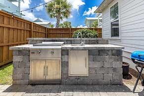 Seaside Serenity 5 Bedroom Home