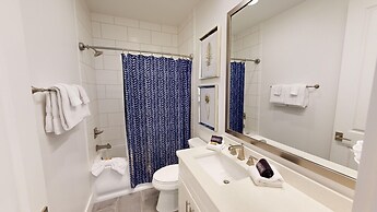 Seaside Serenity 5 Bedroom Home