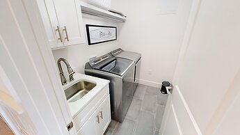 Seaside Serenity 5 Bedroom Home