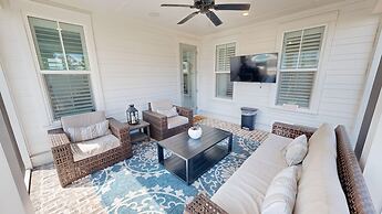 Seaside Serenity 5 Bedroom Home