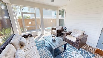 Seaside Serenity 5 Bedroom Home