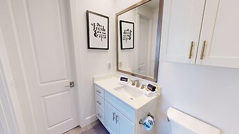 Seaside Serenity 5 Bedroom Home